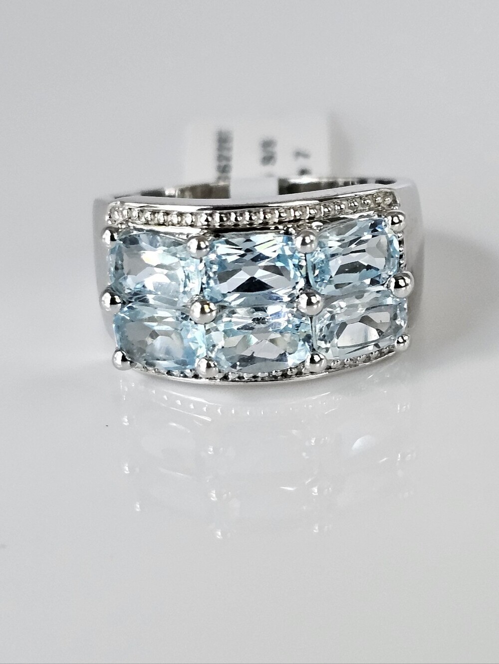 Genuine Sky Blue Topaz Ring Sterling Silver Rhodium Overlay. Size 7!